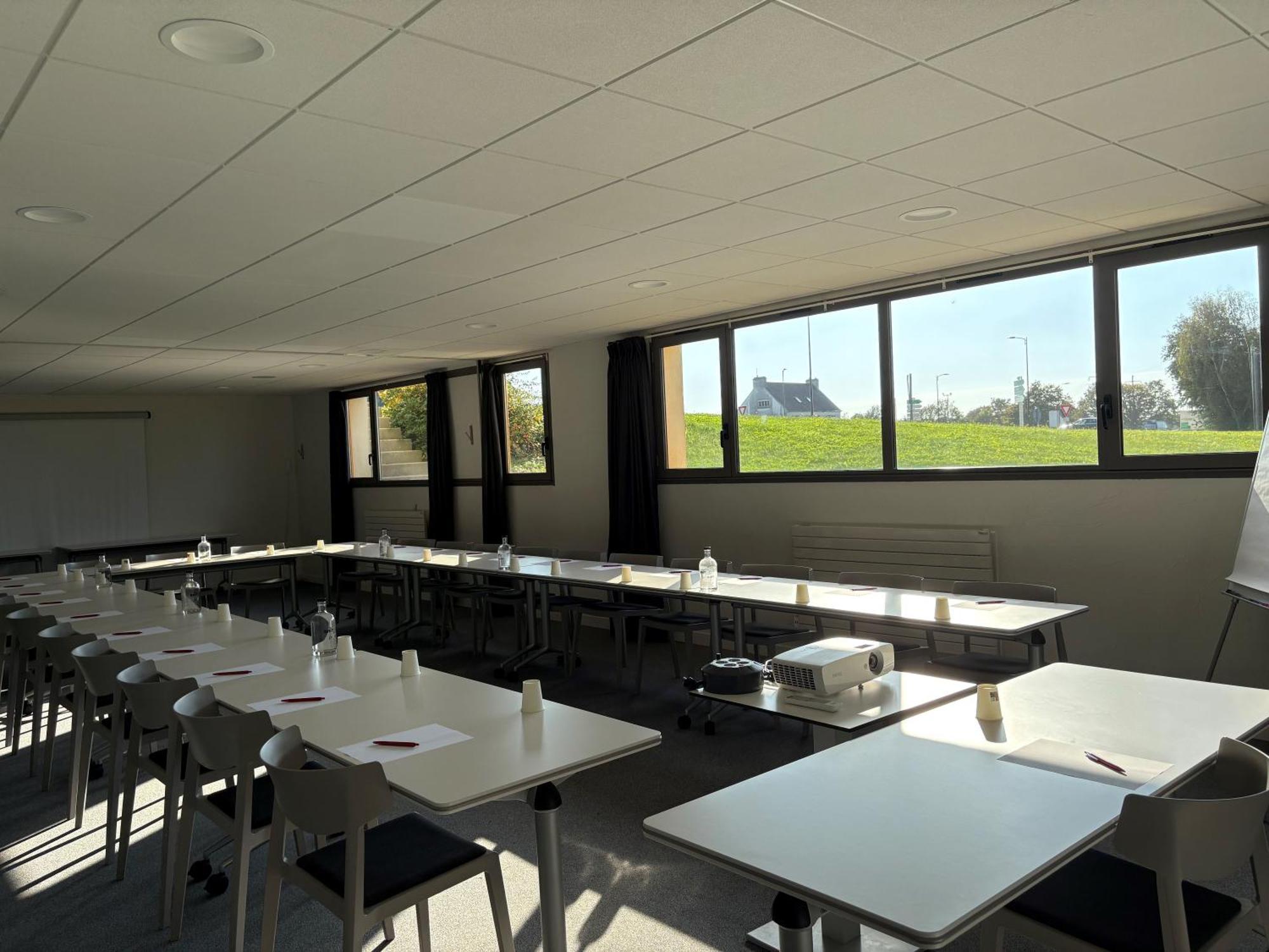 Brit Hotel Quimper Nord Ergue-Gaberic Bagian luar foto