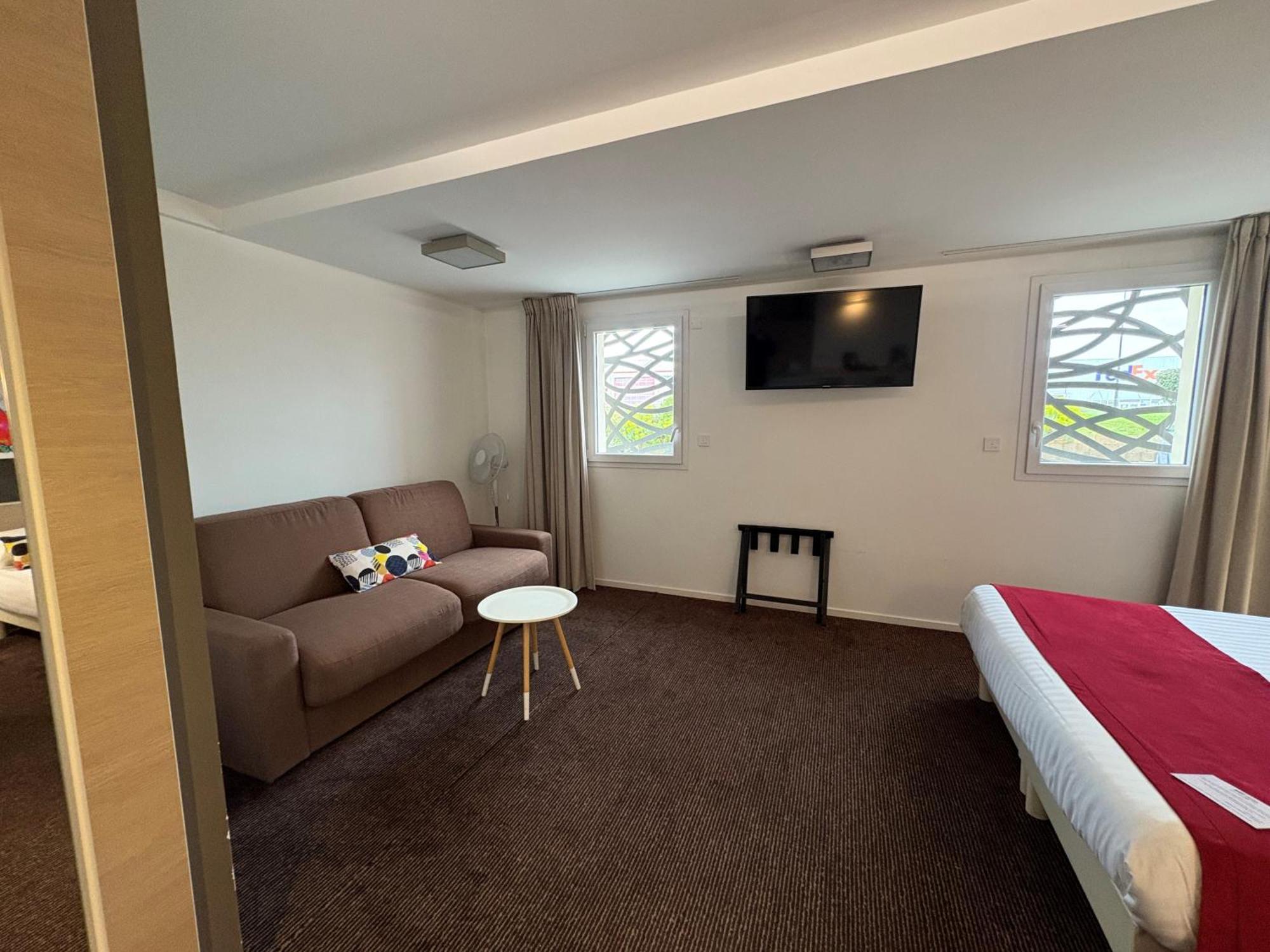 Brit Hotel Quimper Nord Ergue-Gaberic Bagian luar foto