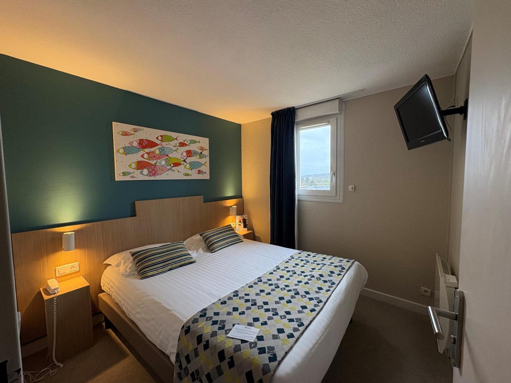 Brit Hotel Quimper Nord Ergue-Gaberic Bagian luar foto