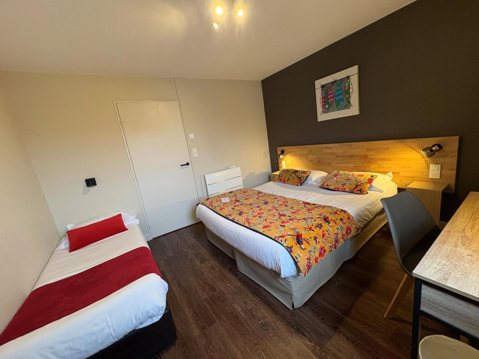 Brit Hotel Quimper Nord Ergue-Gaberic Bagian luar foto